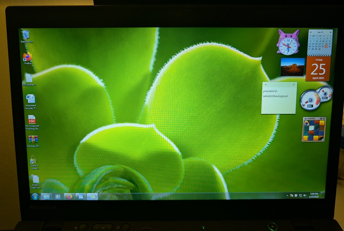 Desktop of the vulnerable Windows 7 SP1 laptop.